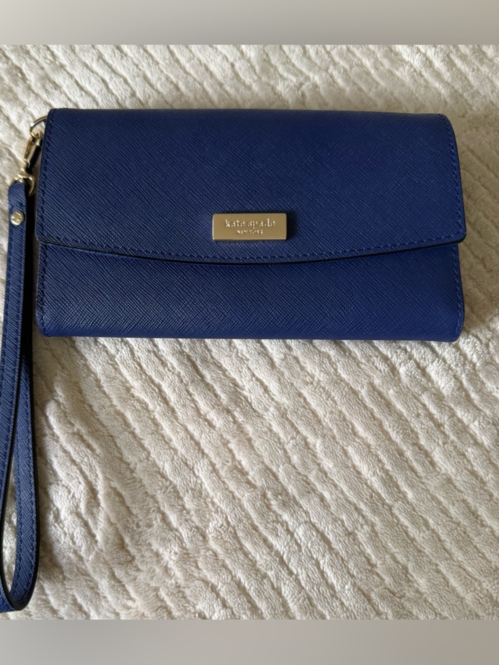 Kate Spade cell phone wallet wristlet ~ Navy blue